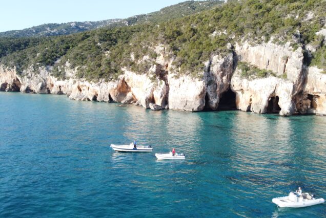 Tour in Gommone da Cala Gonone nel Golfo di Orosei – Cala Luna, Mariolu e Biriola